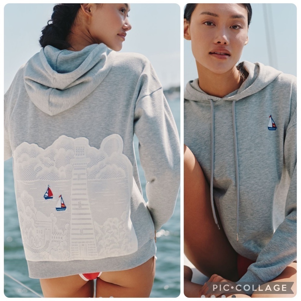 NWT new XS fits small Anthropologie celandine lighthouse appliqué hoodie gray